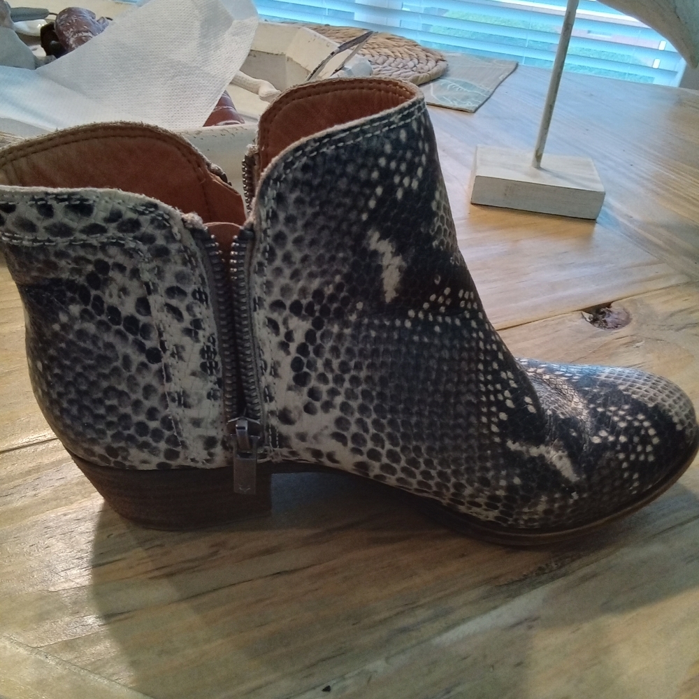 Lucky Brand Bartalino Leather Snakeskin Ankle Boots Size 7 - Picture 13 of 14